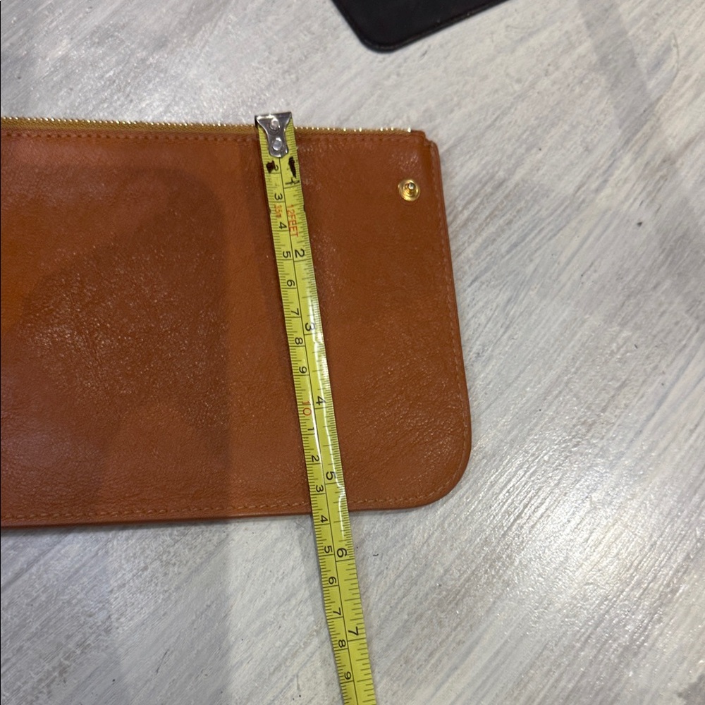 Mansur Gavriel Tan Leather Pouch - Picture 8 of 8
